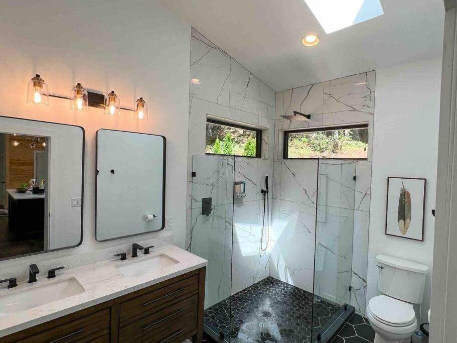 Villa Modern Mountain Getaway With Hot Tub, Fire Pit Sautee Nacoochee Exterior foto